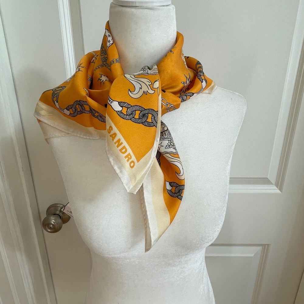 Printed Silk Twill Scarf from SANDRO - Picture 3 of 9